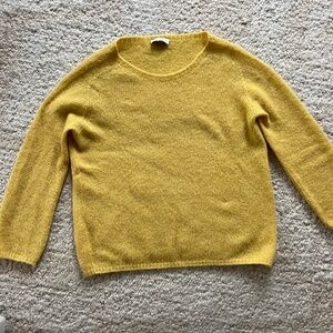 Italian yellow sweater